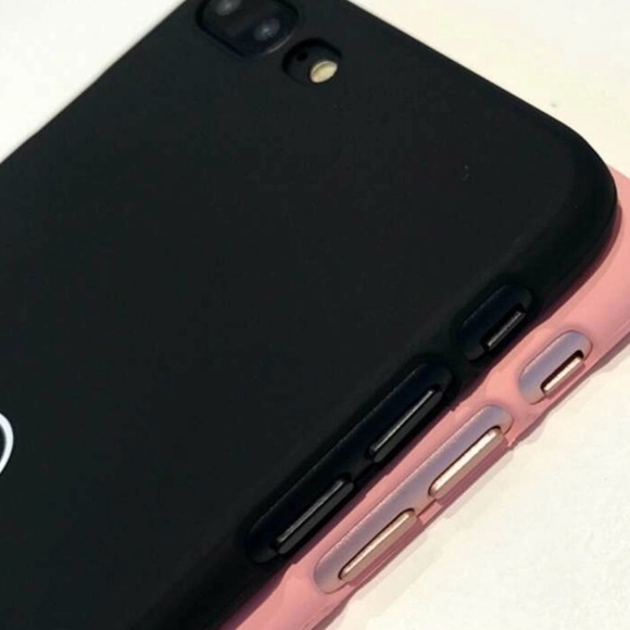 iPhone 11 Pro Max case in black - Picture 2 of 5